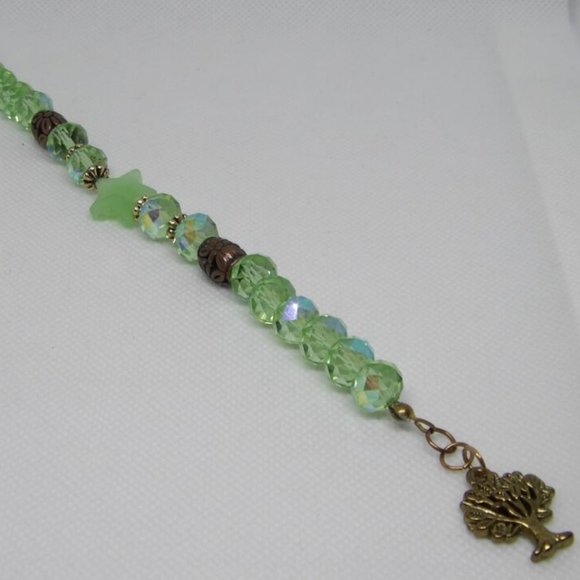 Handmade Elegant Green Glass Beads Bracelet and Charm with Vintage Metal Look 8" - Picture 6 of 10